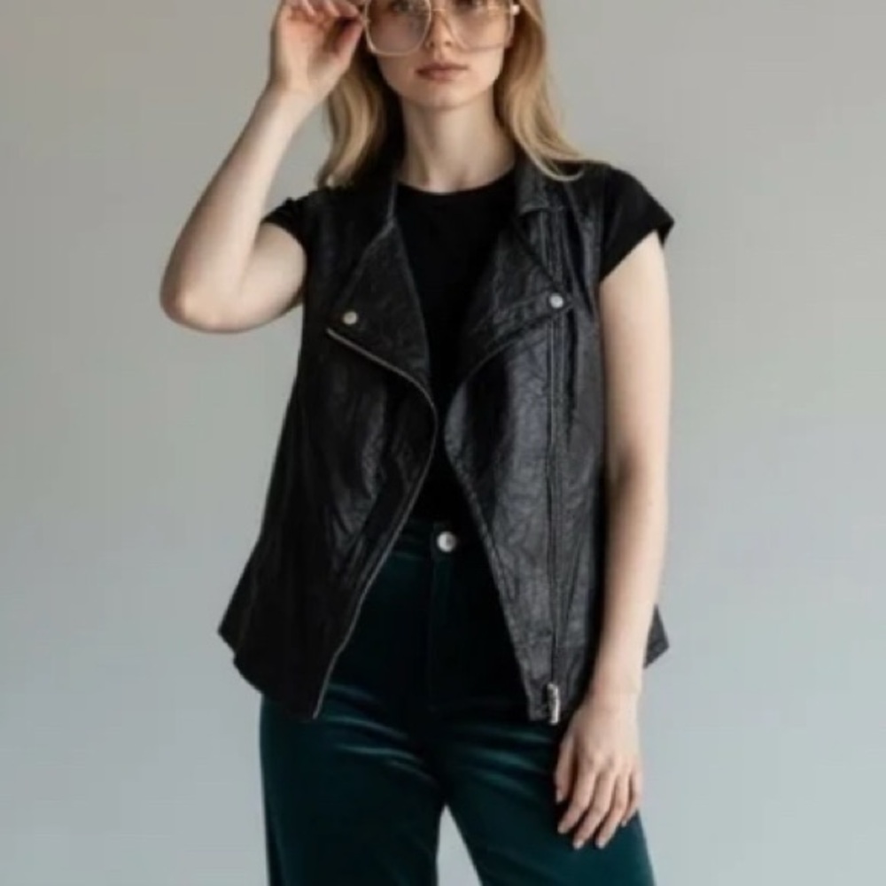 RACHEL Rachel Roy Black Sleeveless Faux Leather Moto Vest